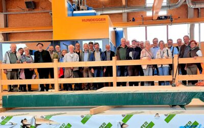 Schwabens Pensionisten beim Weltmarktführer der CNC- Holzbearbeitung